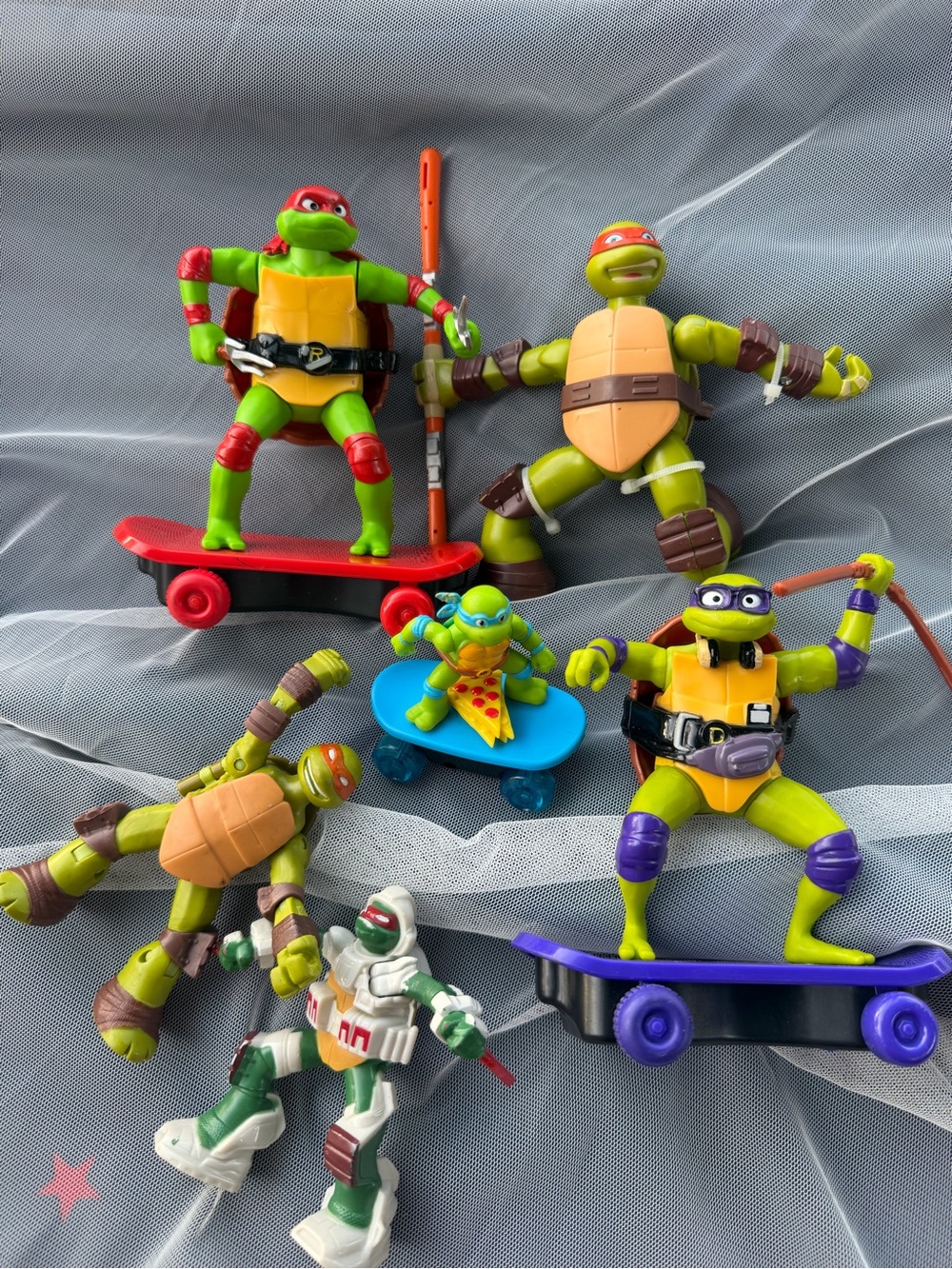 Source Unknown Teenage Mutant Ninja Turtles Figures - Green, Red, Purple, Orange